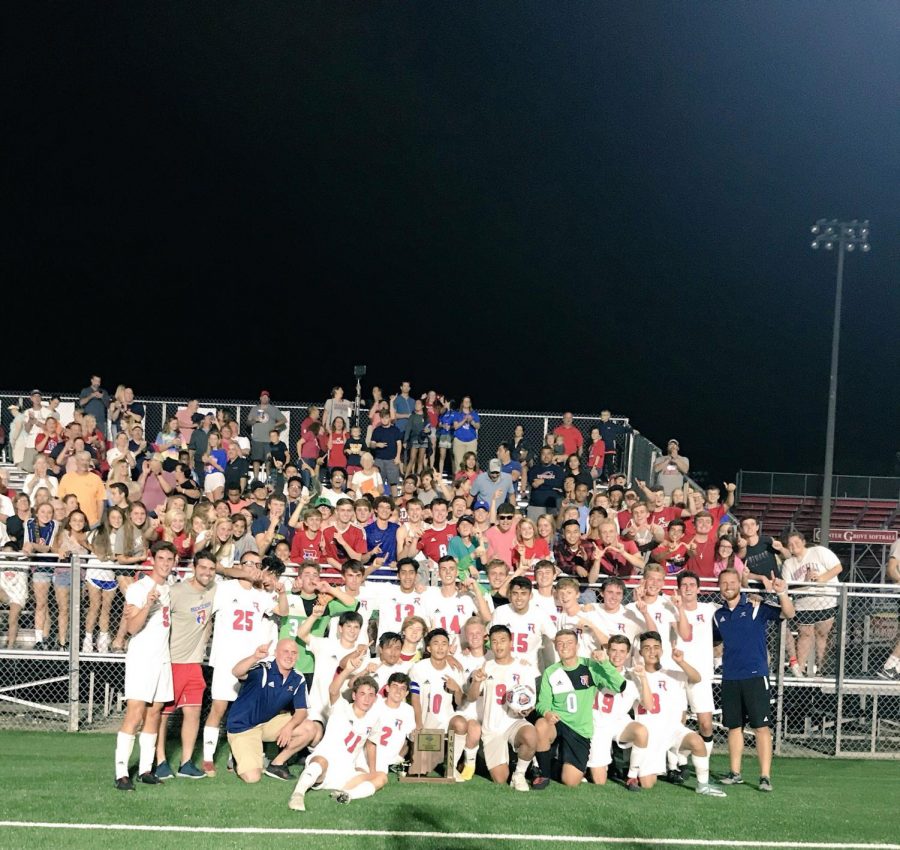 TIME+TO+CELEBRATE%3A+Boys+soccer+wins+a+sectional+title+against+Perry+Meridian.+This+is+the+first+sectional+title+in+over+7+years.