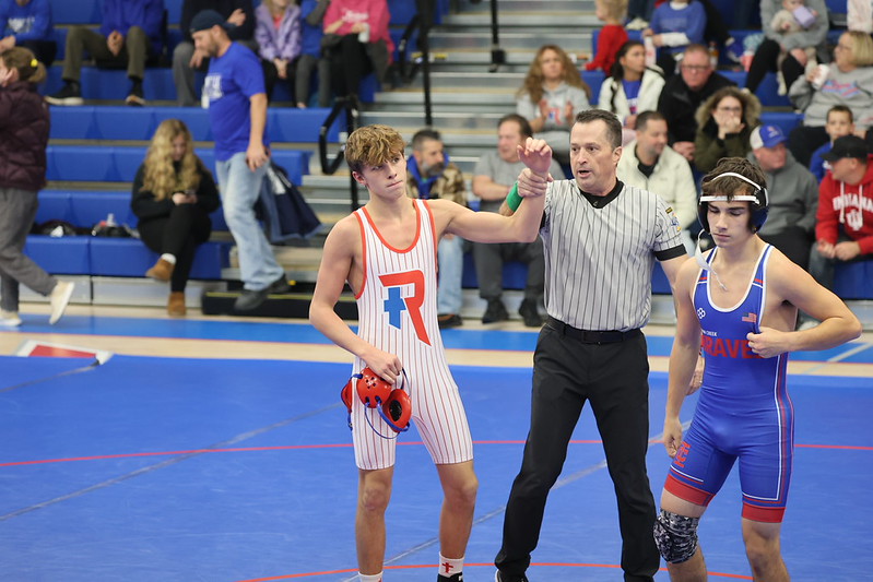 Senior Blake Gets gets the win on the match against Indian Creek.